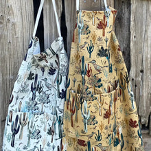 Load image into Gallery viewer, Roadrunner apron
