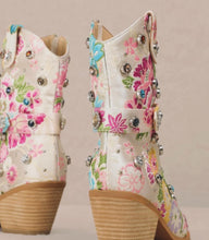 Load image into Gallery viewer, Florence floral booties
