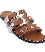 Load image into Gallery viewer, Summer Sandals in TAN
