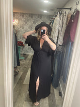 Load image into Gallery viewer, Savannah Maxi Dress

